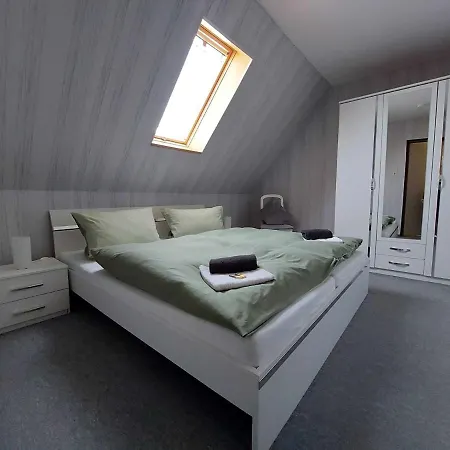 Ferienwohnung Am Alten Deich Mit Balkon * Osteel