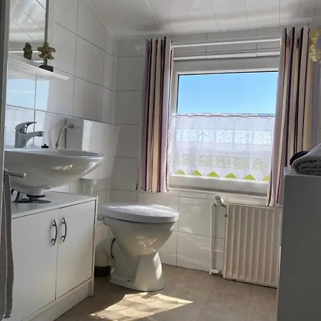 Ferienwohnung Am Alten Deich Mit Balkon Apartment
